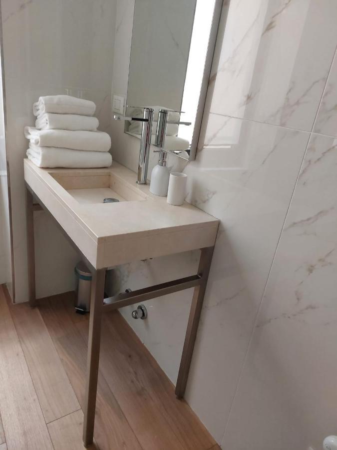 מילאנו Nj Hotels & Apartments San Pietro All'Orto 6 מראה חיצוני תמונה