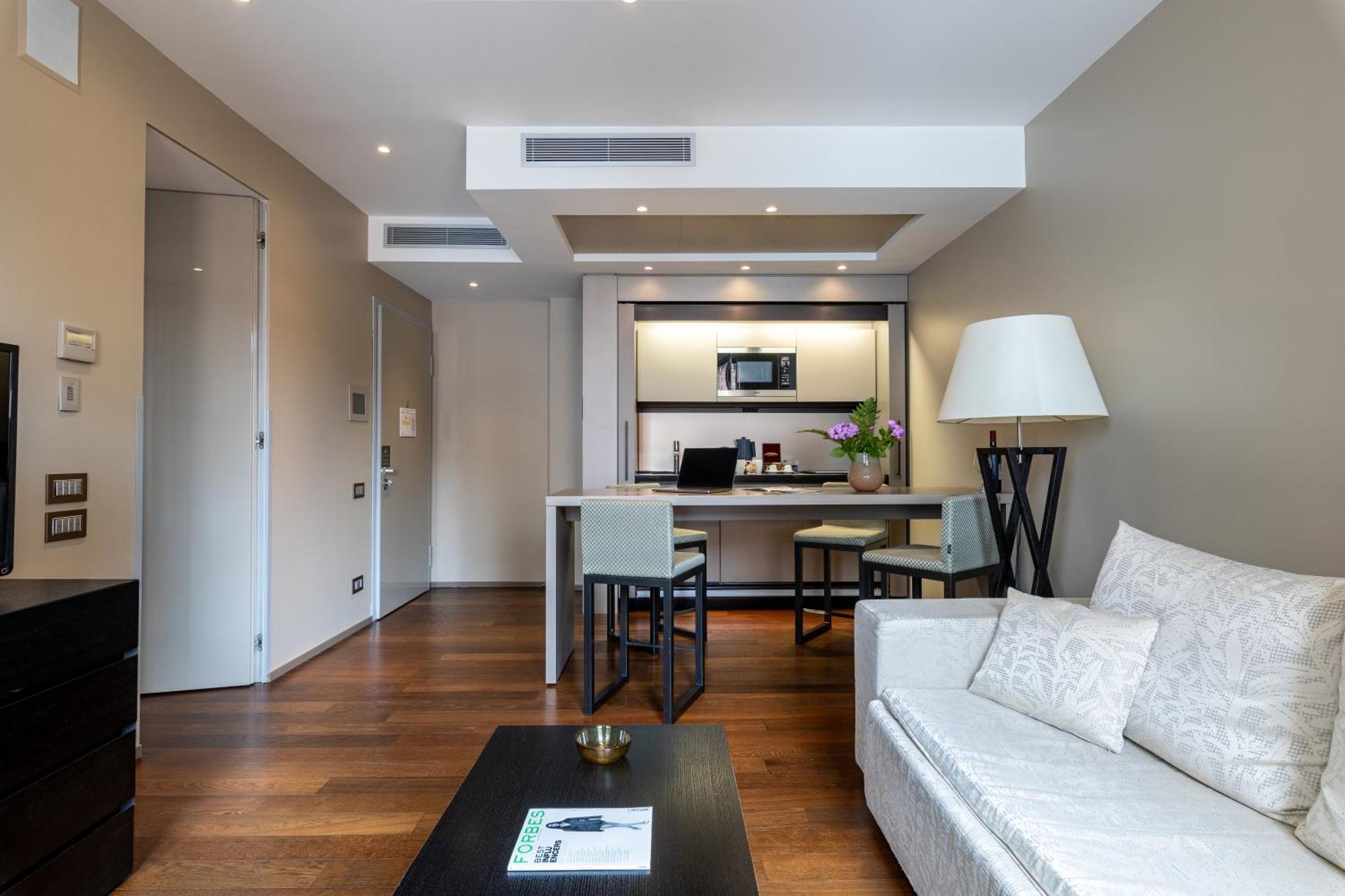 מילאנו Nj Hotels & Apartments San Pietro All'Orto 6 מראה חיצוני תמונה