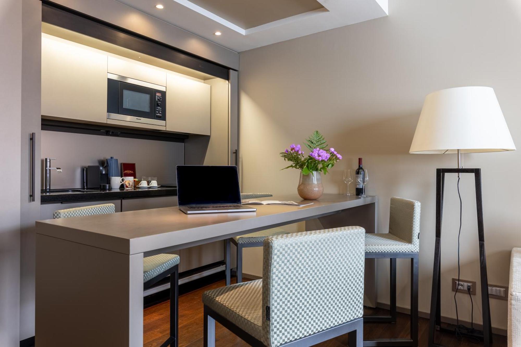 מילאנו Nj Hotels & Apartments San Pietro All'Orto 6 מראה חיצוני תמונה